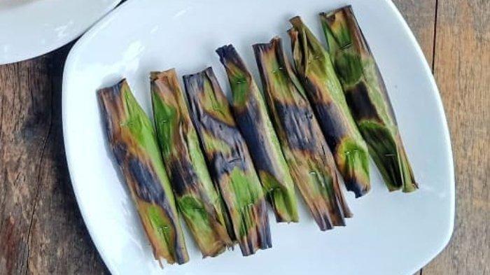 Sajian Otak Otak Yuk Henny di Kecamatan Kampak, Kota Pangkalpinang, Kepulauan Bangka Belitung.