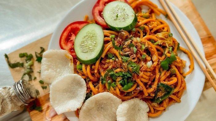 Traveler Pencinta Pedas Wajib Coba 5 Tempat Makan Siang Enak di Medan ...