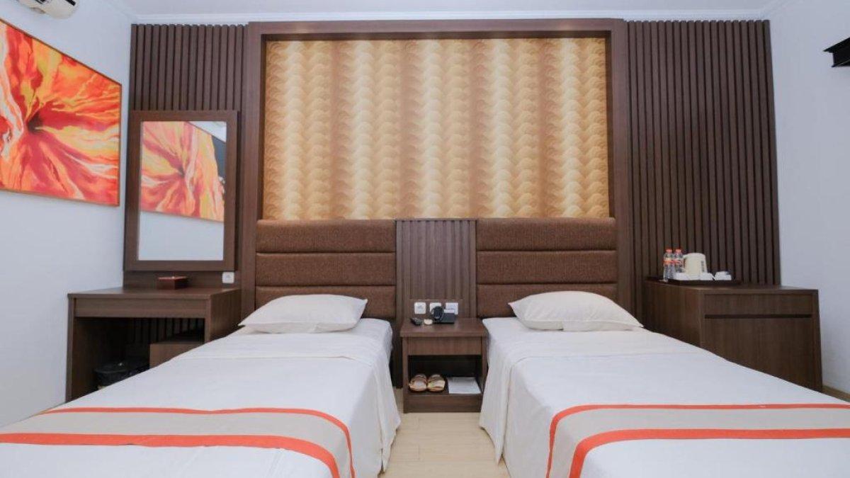 Salah satu rekomendasi hotel murah dekat Masjid Jogokariyan, The Grand Palace Hotel Yogyakarta