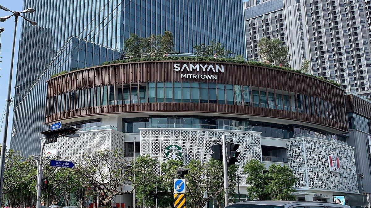 Samyan Mitrtown, satu mall di Bangkok Thailand buat belanja oleh-oleh.