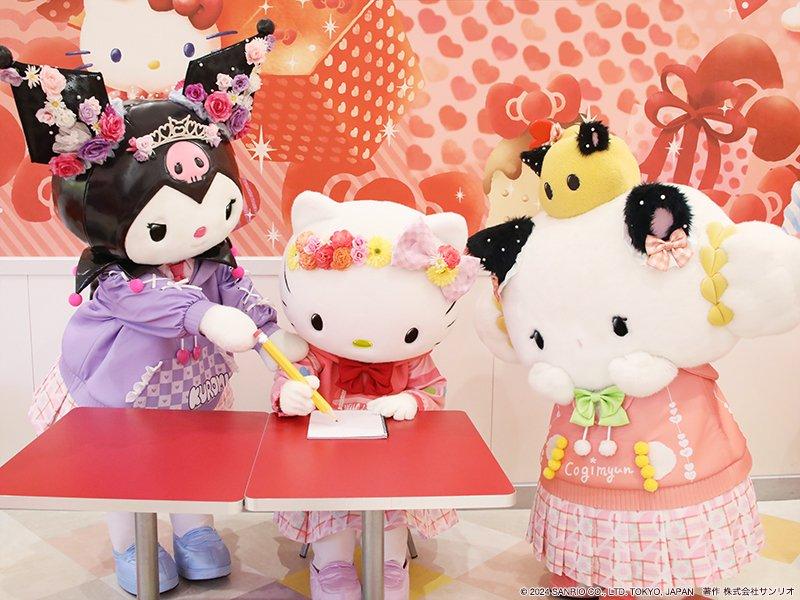 Sanrio Puroland, satu taman hiburan terbaik di Tokyo Jepang.