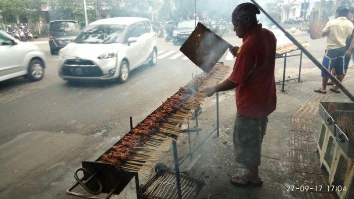 Sate Anggrek, satu kuliner enak di Bandung, Jawa Barat