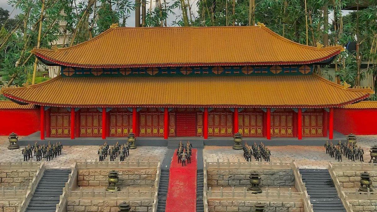 Satu miniatur landmark dunia di Minimania Puncak, tempat wisata baru di Bogor Jawa Barat buat liburan akhir pekan.