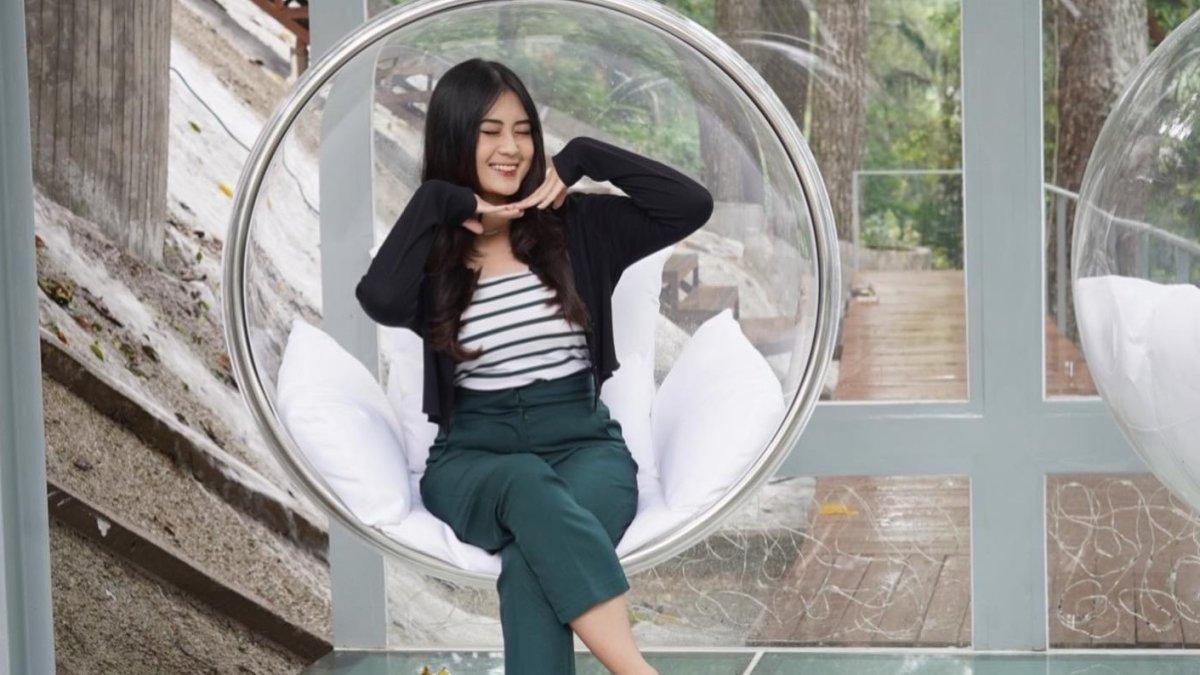 Satu spot foto yang ada di HeHa Waterfall Bogor.