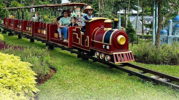 Satu wisata alam di Bogor, Minimania Puncak