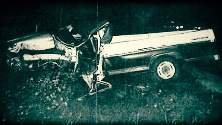 Segera setelah berkendara untuk menghadapi penulis surat Circleville, Ron Gillispie meninggal.