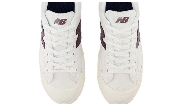 Sepatu sneakers untuk traveling, produk dari New Balance BB100