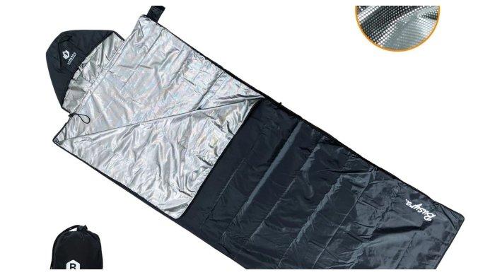 Sleeping bag untuk hiking atau camping, produk dari Bogaboo Sleeping Bag Ultralight