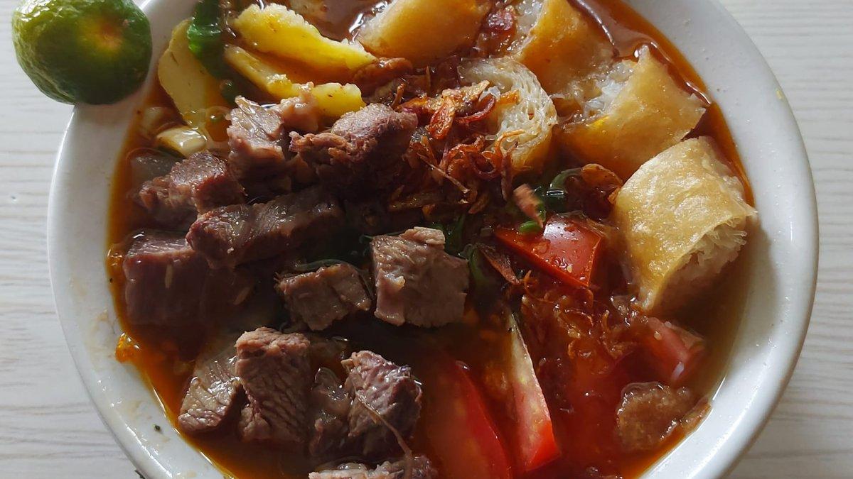 Soto Mie Bogor Kang Enjam, karawang, Jawa Barat.