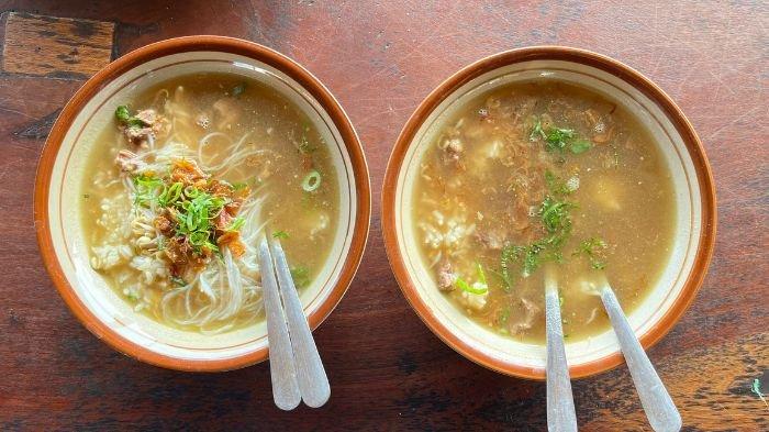 Soto Spesial Haji Wongso, menu baru Sop Buntut Haji Wongso yang dapat dijadikan pilihan sarapan enak dekat Candi Borobudur, Magelang, Jawa Tengah, Jumat (9/8/2024).