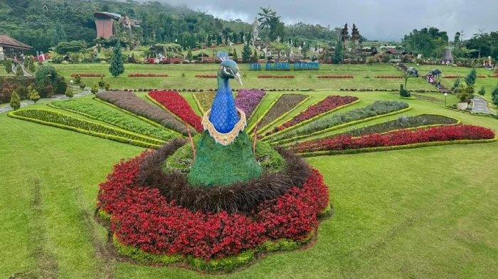 Spot foto instagramable di The Blooms Garden Tabanan, Bali.