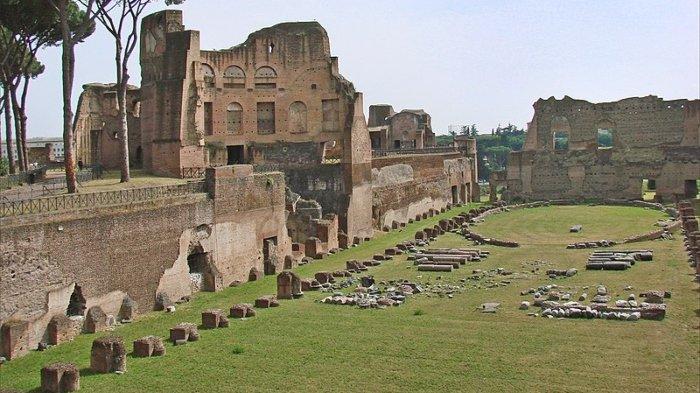 Stadium of Domitian, monumen di Italia.