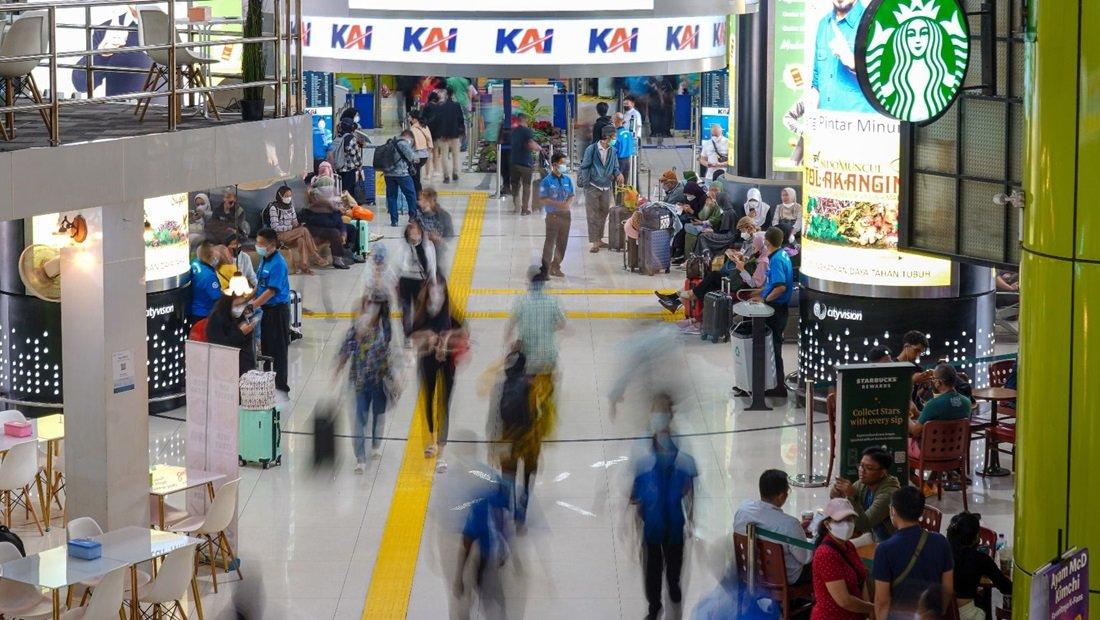 Stasiun Gambir, Jakarta.