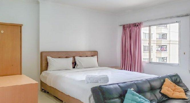 Studio Nice at Marina Ancol Apartment By Travelio