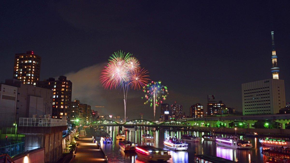 Sumida River Fireworks, satu festival musim panas terbaik di Jepang 2024.