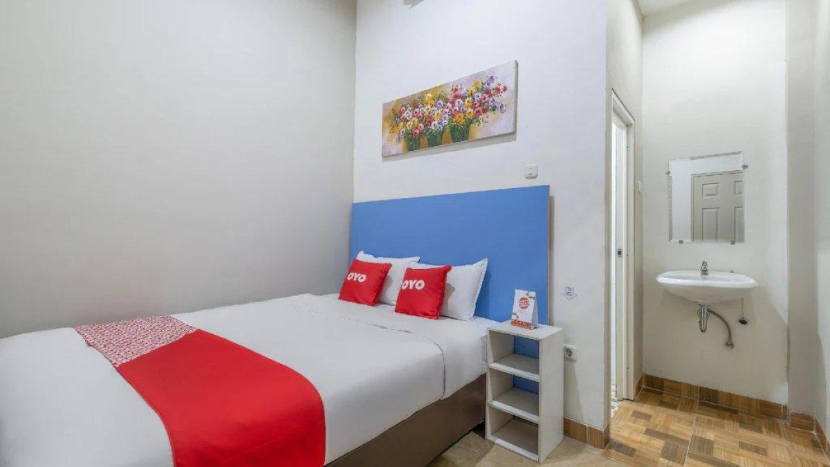 Super OYO Paris Guesthouse di Jogja
