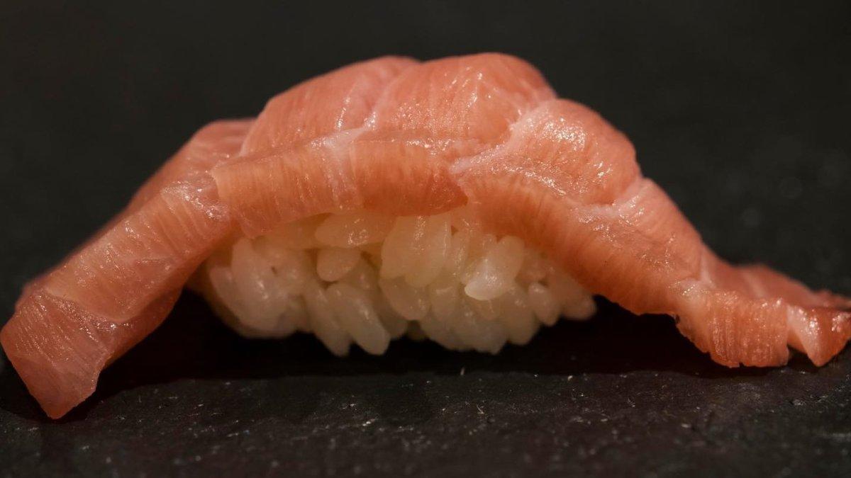 Sushi Azabu, satu sushi omakase terbaik di Tokyo Jepang dengan harga kurang dari 5.000 yen.