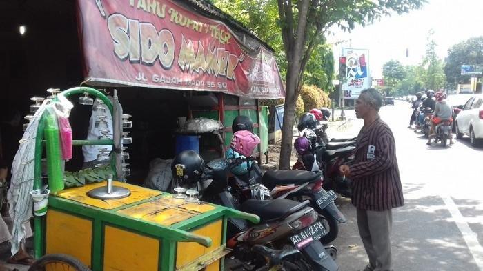 Tahu Kupat Sido Mampir Balapan