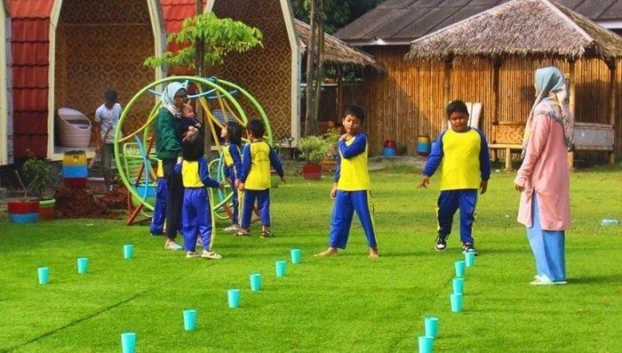 Taman Herbal Insani, rekomendasi tempat wisata ramah keluarga di Depok, Jawa Barat.