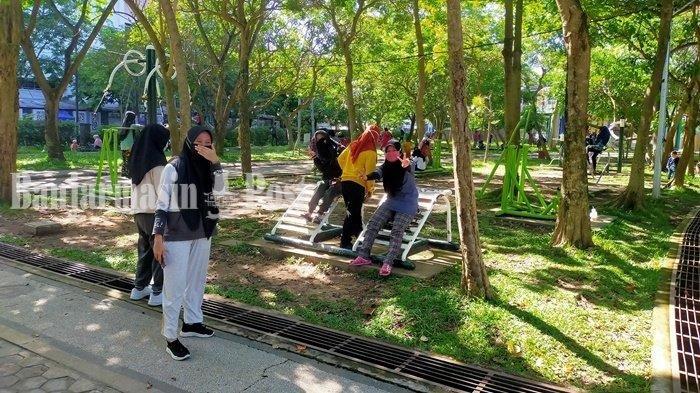 Taman Kamboja, Banjarmasin, Kalimantan Selatan.