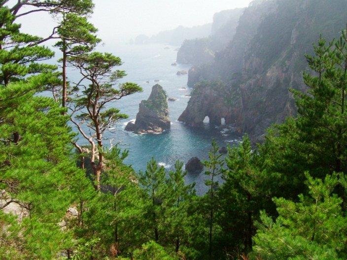 Taman Nasional Rishiri-Rebun-Sarobetsu, satu taman nasional terbaik di Hokkaido Jepang.