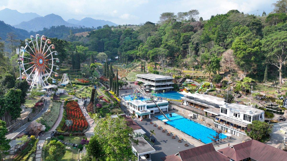 Taman Selecta Kota Batu.