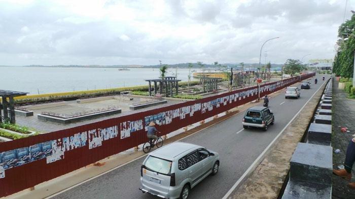 Taman Tepi Laut, Tanjungpinang, Kepulauan Riau.