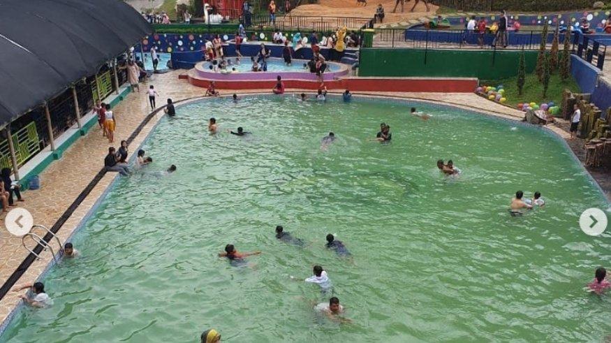 Taman Wisata Batu Apung Alam Hijau.