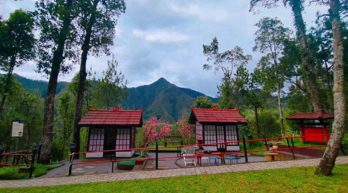 Taman Wisata Genilangit, tempat wisata di Magetan, Jawa Timur untuk liburan akhir pekan.