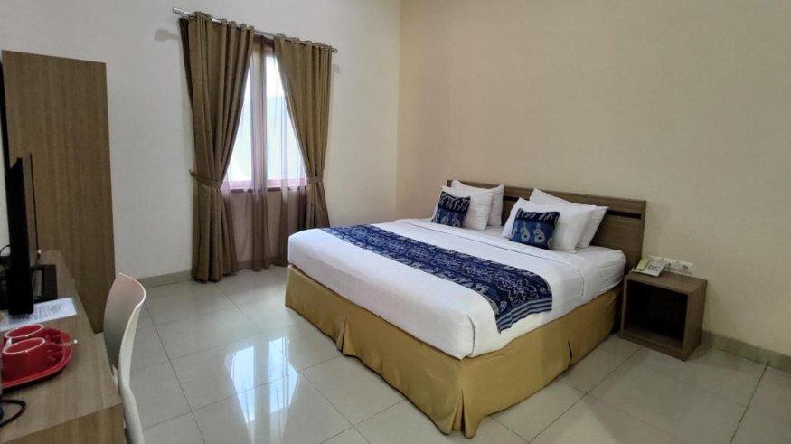Tanto Hotel.