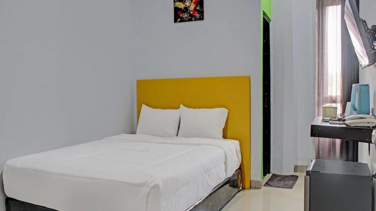 Tarif inap Capital O 92583 Raja Soeta Hostel Syariah di Bandar Lampung buat diinapi.