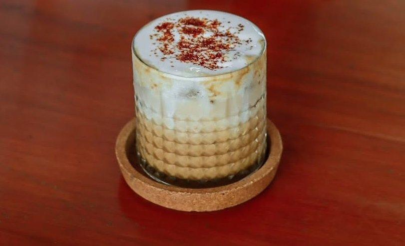 Tempat Bercakap Kopi Kediri, satu tempat nongkrong hits di Kediri, Jawa Timur.