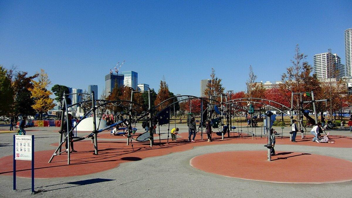 Toyosu Park, satu tempat wisata hits di Toyosu Tokyo Jepang.