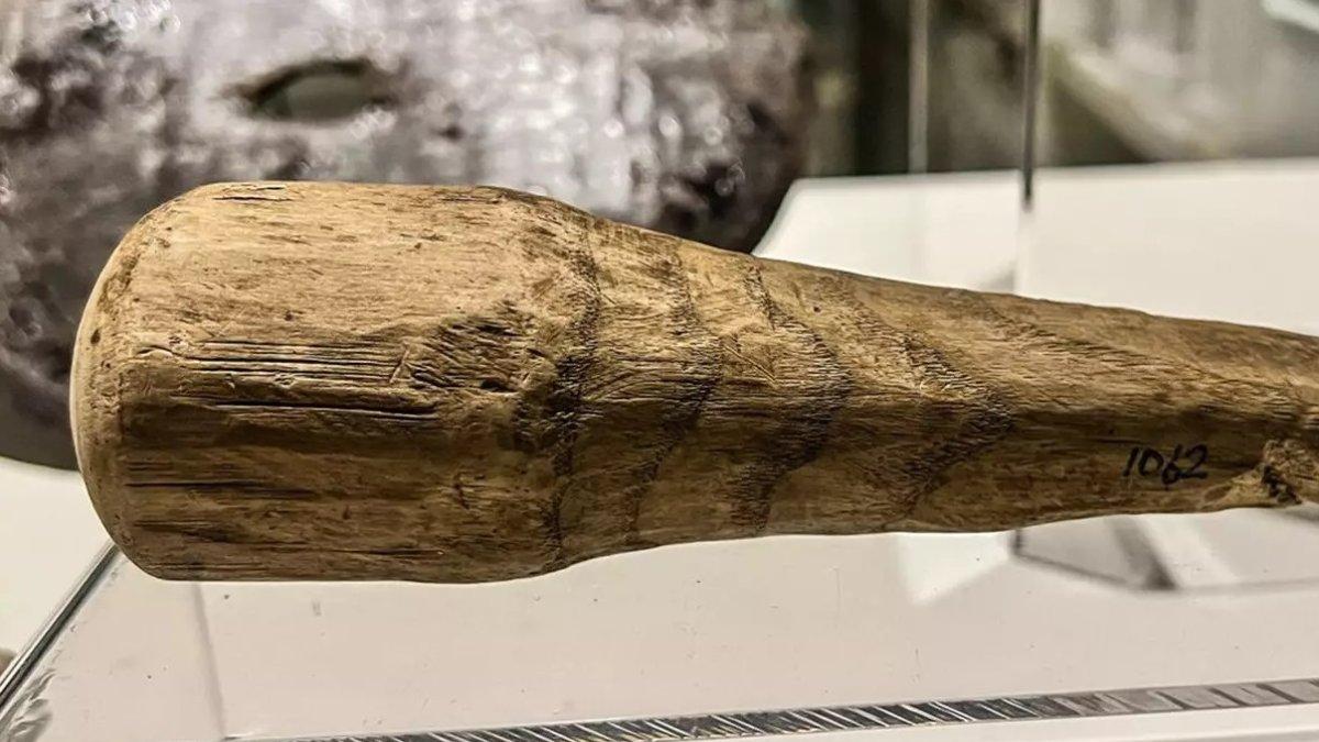 Viral penemuan dildo berusia ribuan tahun