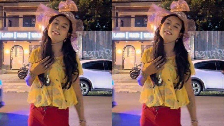 Viral tukang parkir di Bogor viral karena bergaya nyentrik kerap berdandan seperti wanita.