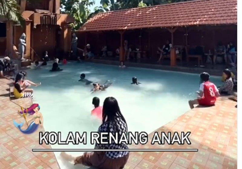 Wahana kolam renang anak di Jati Sewu Gresik Jawa Timur