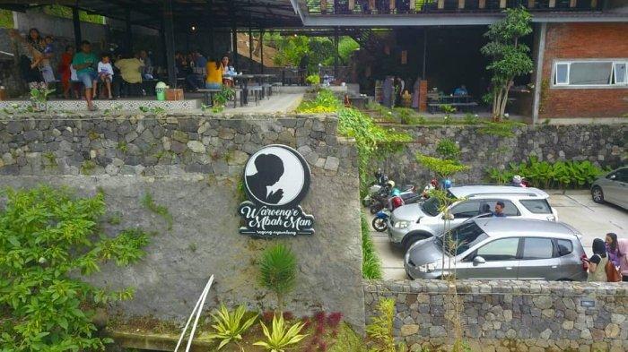 Waroenge Mbah Man di Tawangmangu, Karanganyar, Jawa Tengah. Berikut rincian daftar menu dan harga di Waroenge Mbah Man, restoran berkonsep pantai unik di Tawangmangu Karanganyar, Jawa Tengah.