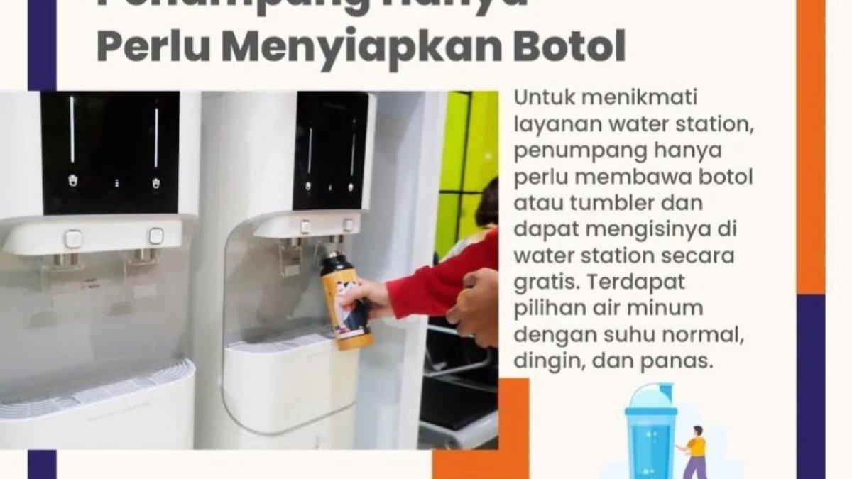 Water Station Hadir di Stasiun Kereta Api, Bagi Para Penumpang Bisa Isi Ulang Air Minum Gratis
