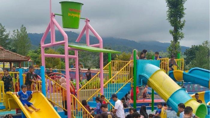 Waterpark Durian Hill di Ciamis, Jawa Barat untuk liburan keluarga.