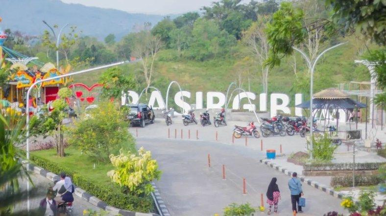 Wisata Pasir Gibug Brebes.