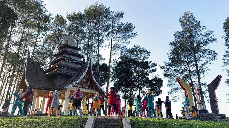 Wisata Puncak Pato.