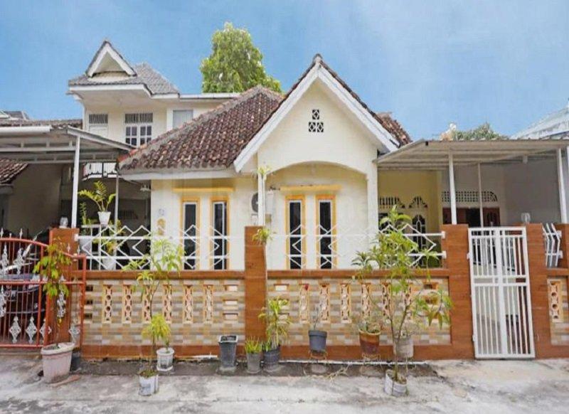 Wisma Pinggir Mitra RedDoorz, satu hotel murah di Tanjungpinang Kepulauan Riau dengan tarif inap mulai Rp 50 ribuan.