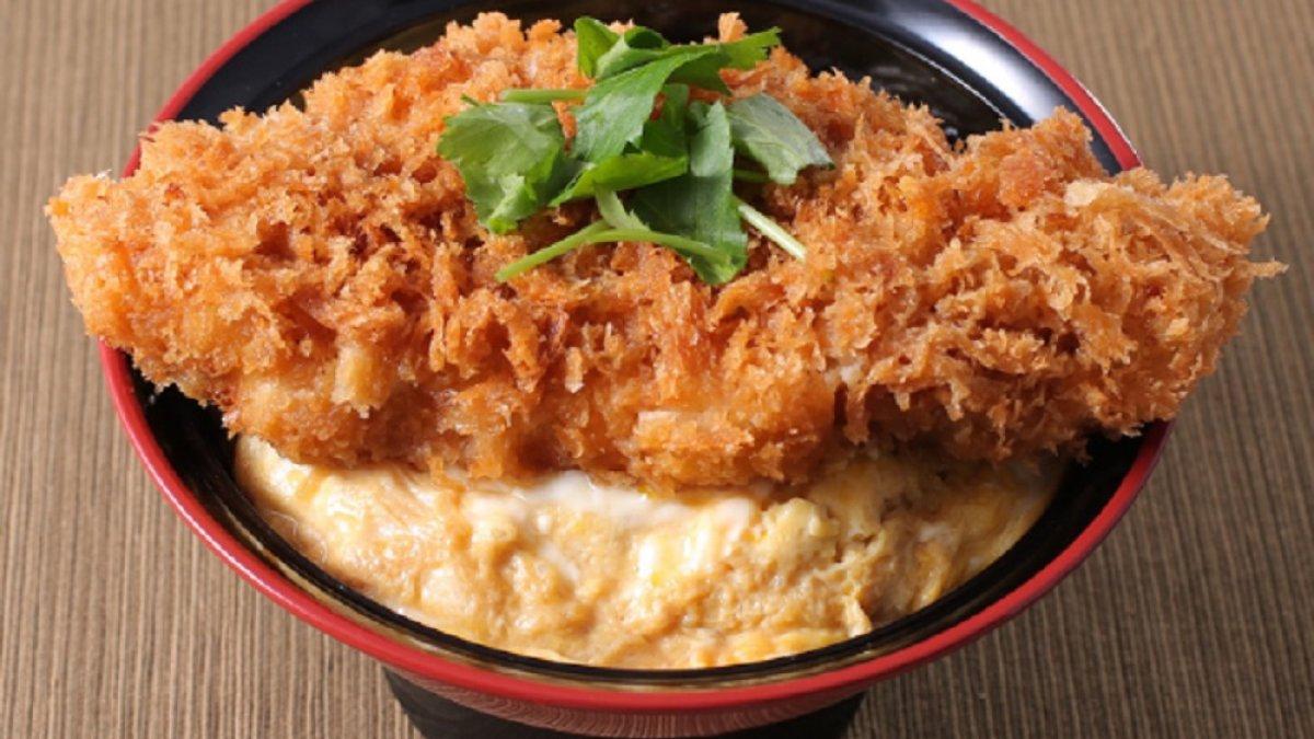 Yokozuna Tonkatsu Dosukoi Tanaka, tempat makan baru di Tokyo Jepang