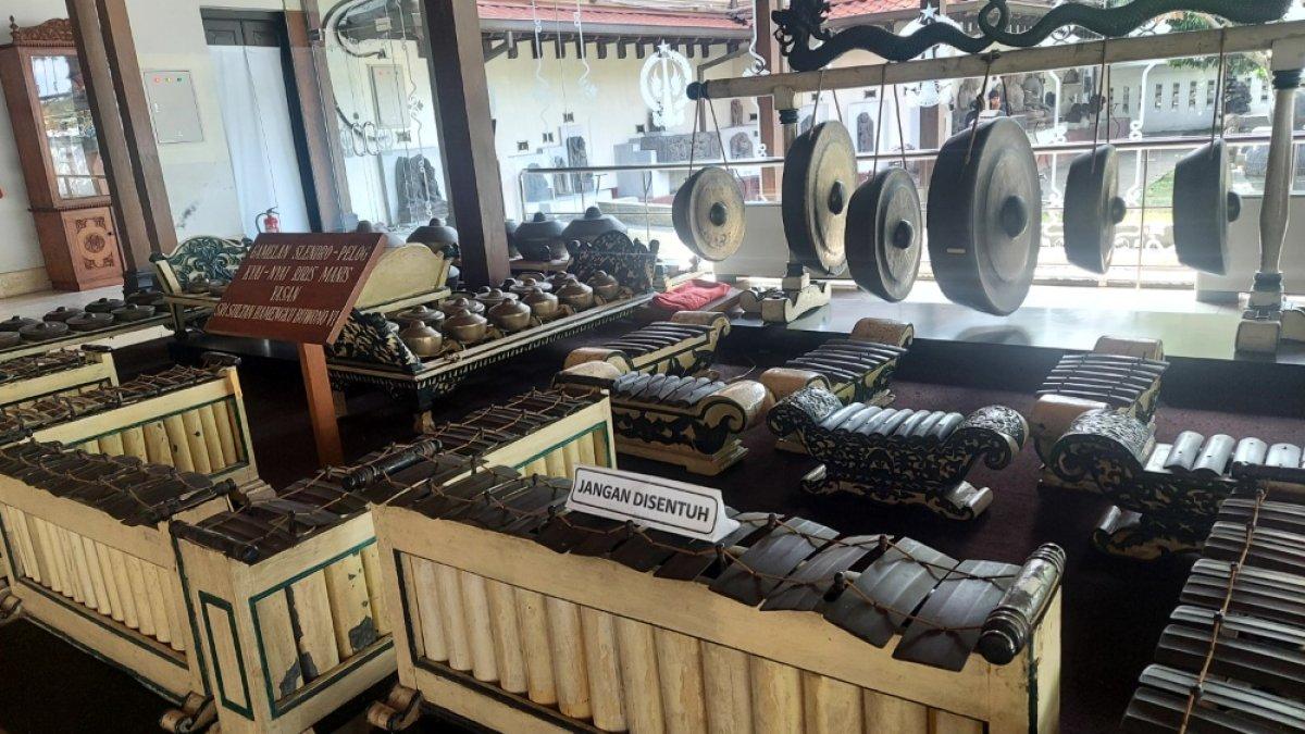 Alat gamelan di Museum Sonobudoyo, tempat wisata hits di Jogja
