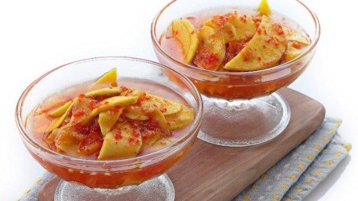 Asinan mangga.