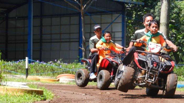 ATV di Pacet Mini Park.