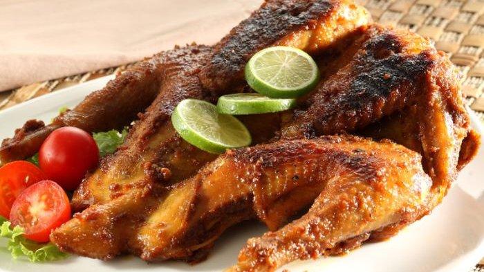 Ilustrasi ayam bakar taliwang.
