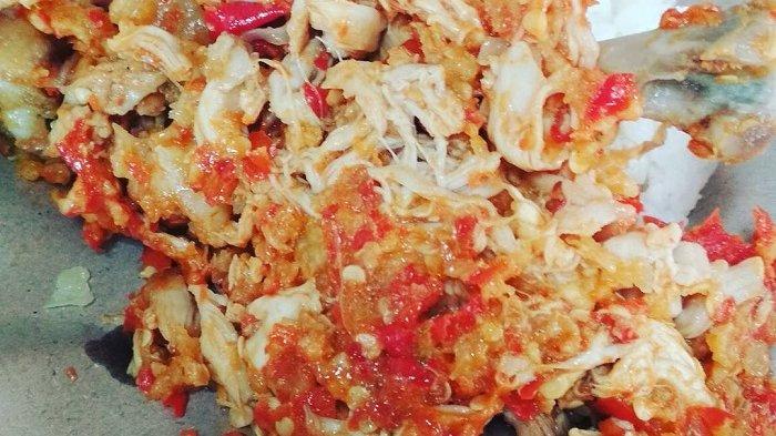 Ayam Geprek Kumlot, UNS