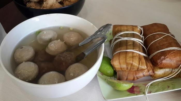 Bakso Ati Raja.