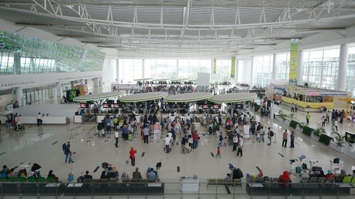 Bandara Sepinggan, Balikpapan, Kalimantan Timur.